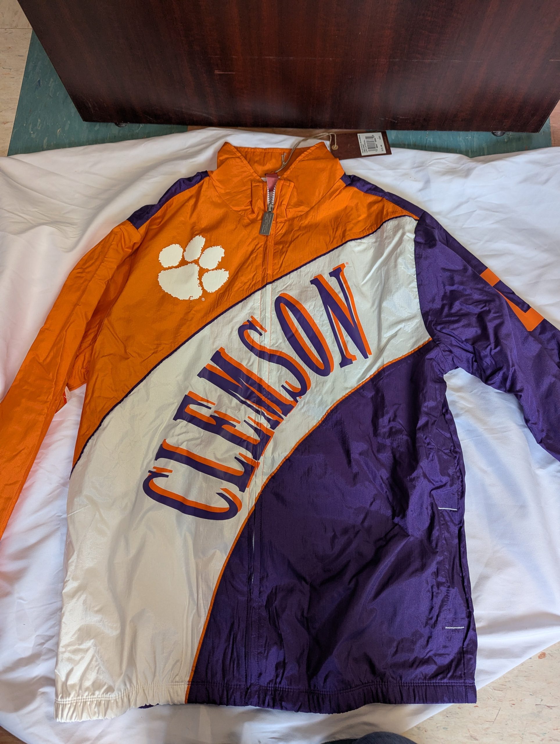 Clemson Windbreaker Jacket Officially licensed size L