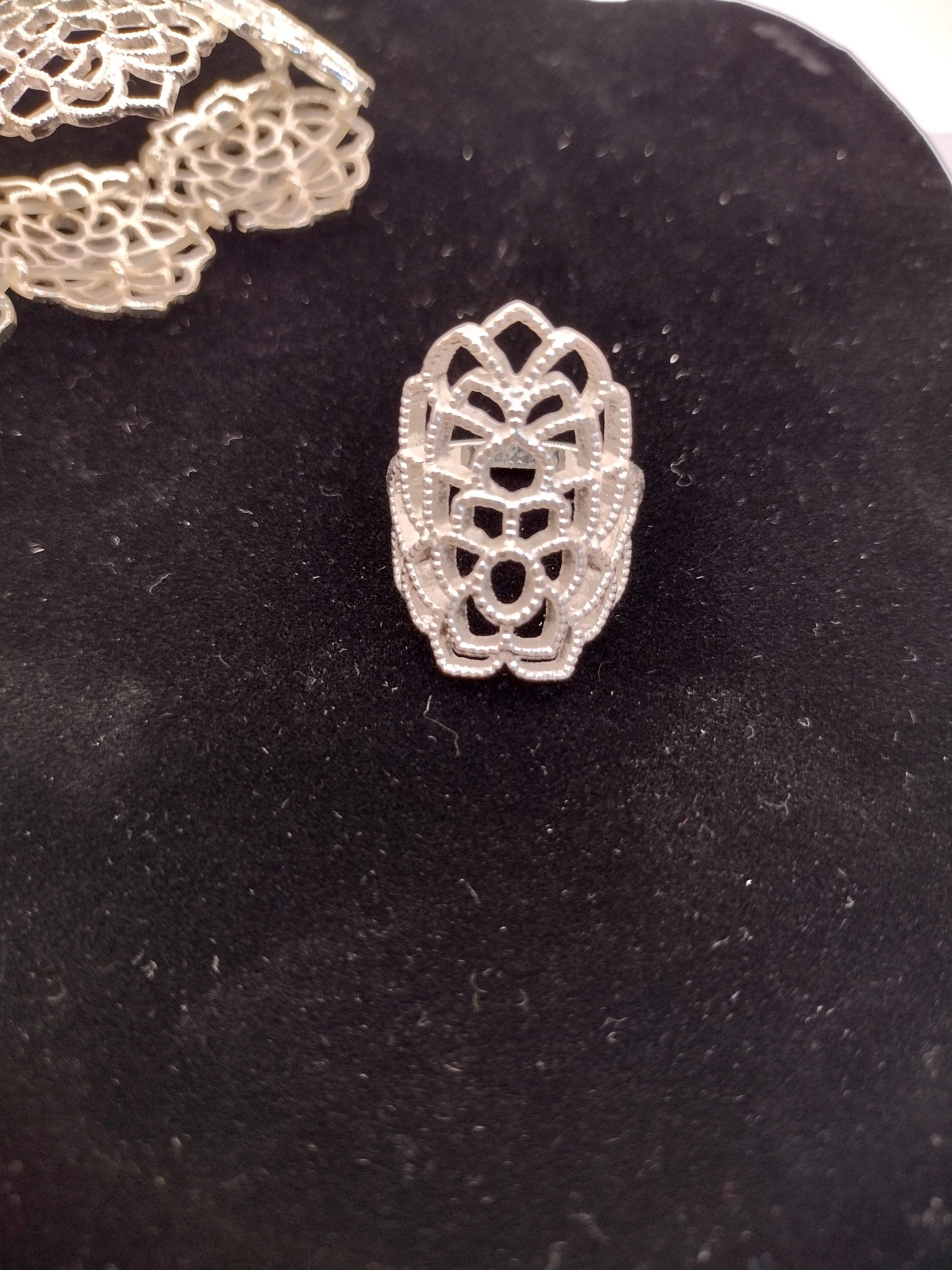 Silver-toned Floral Mandala Motif Jewelry Set/ Necklace, Earrings, Bracelet, and Cocktail Ring