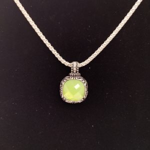 Vintage Green Gemstone Pendant Necklace