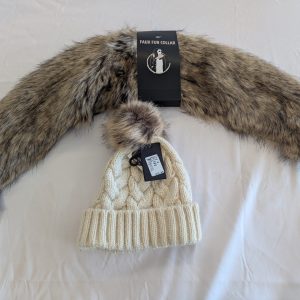 Glamorous Winter Wear Set/ Faux Fur Collar and Hat