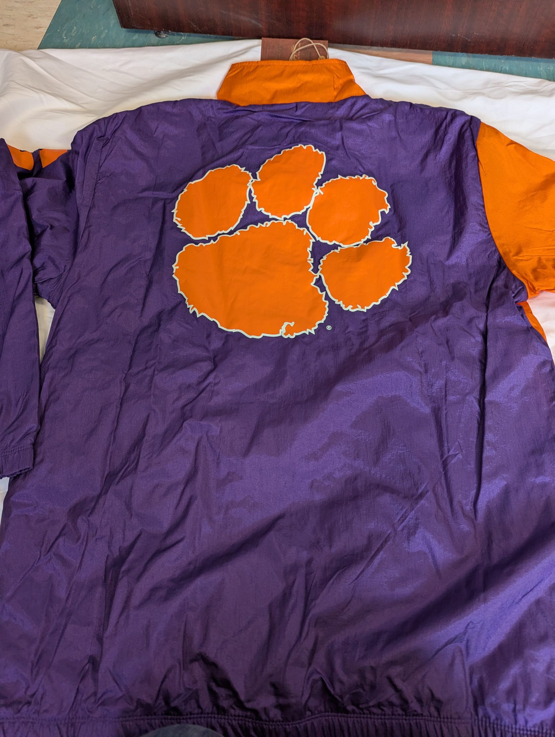 Clemson Windbreaker Jacket Officially licensed size L - Image 3