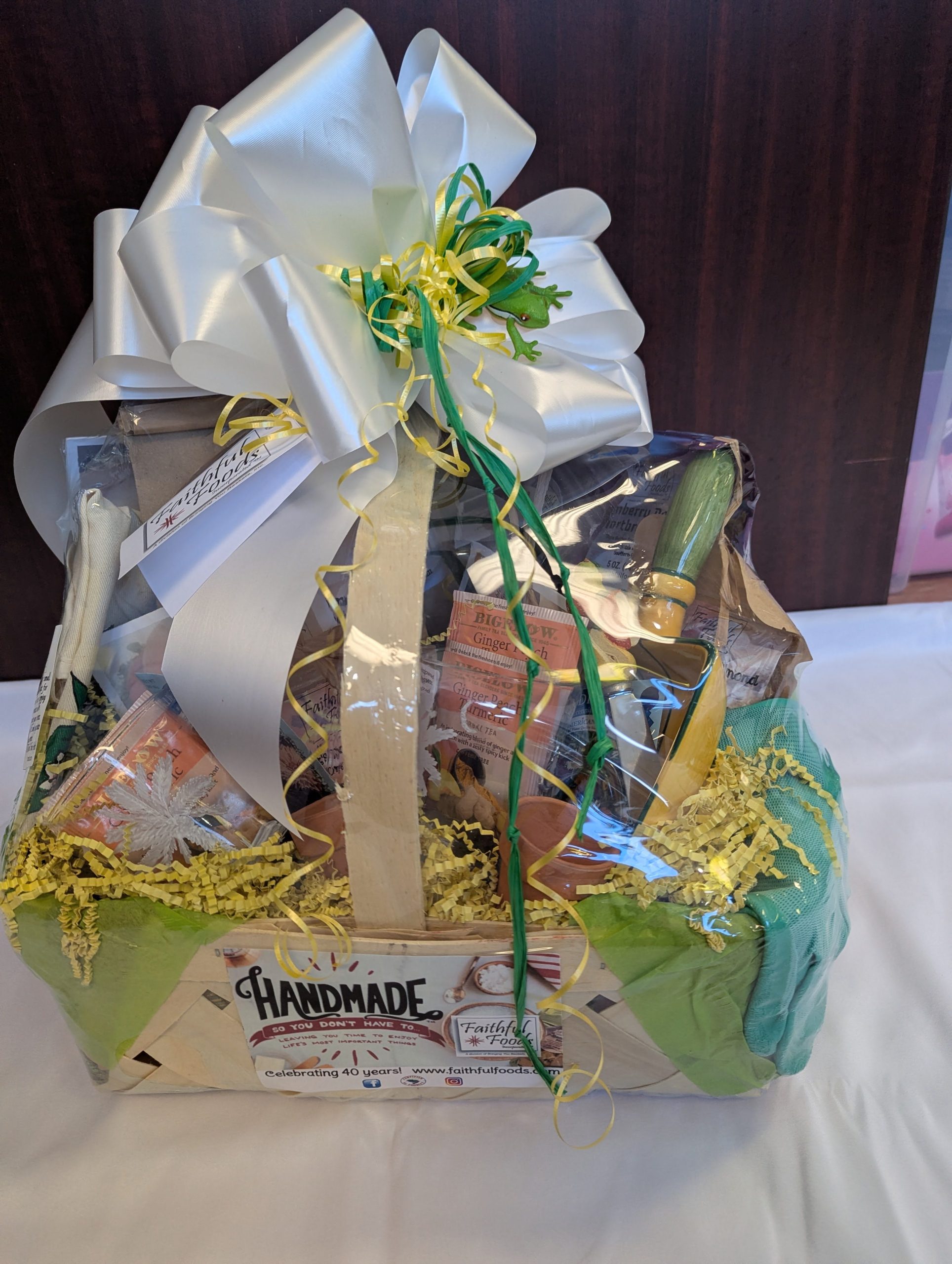 Faithful Foods Gift Basket - Image 4
